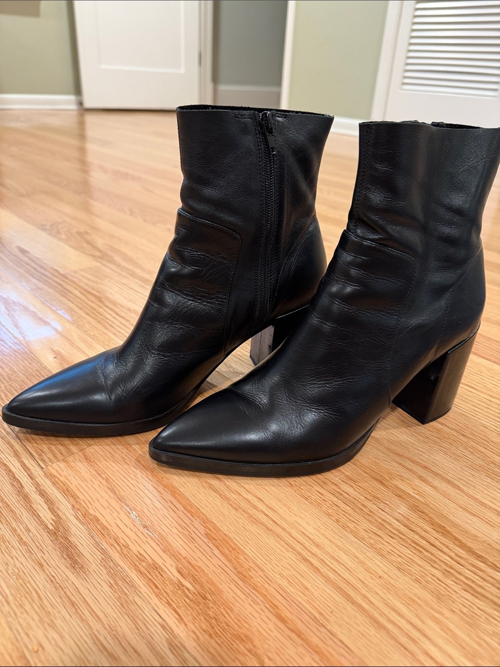 Tony Bianca Black Pointed-Toe Ankle Boots